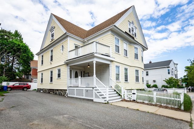 102 Salem St 3, Malden, MA 02148