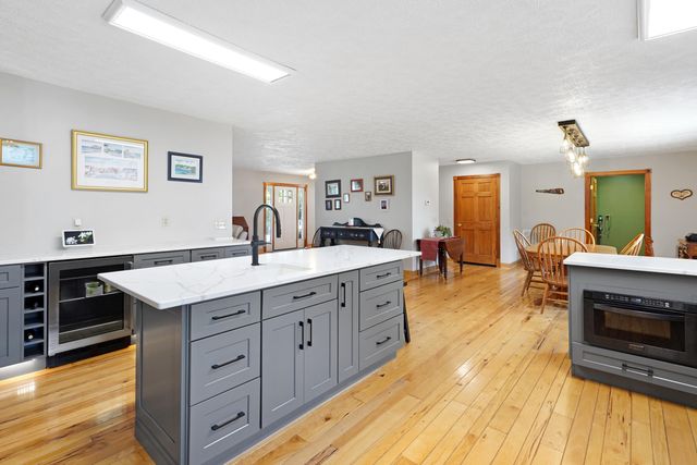 5320 Old Franklin, Glade Hill, VA 24092