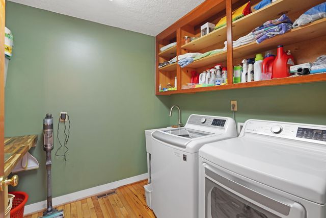5320 Old Franklin, Glade Hill, VA 24092
