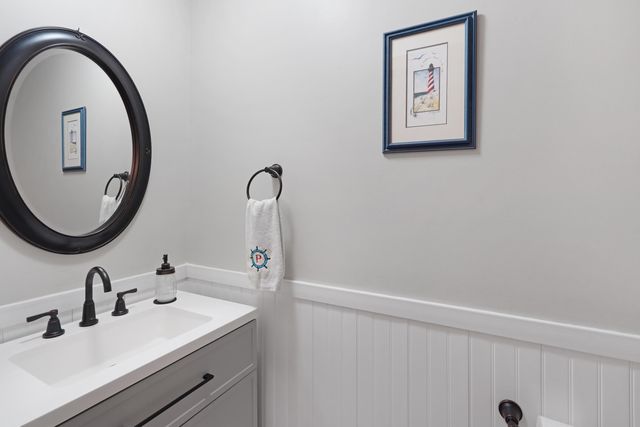 5320 Old Franklin, Glade Hill, VA 24092