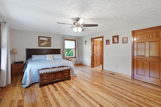 5320 Old Franklin, Glade Hill, VA 24092