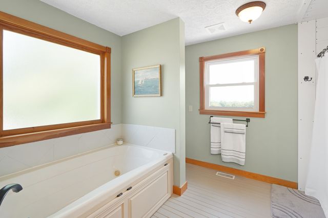 5320 Old Franklin, Glade Hill, VA 24092
