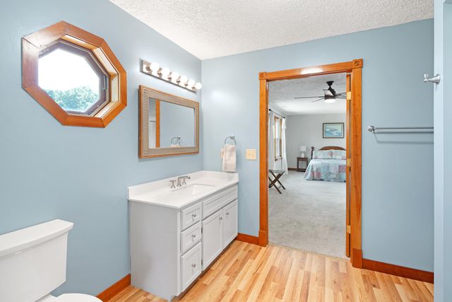 5320 Old Franklin, Glade Hill, VA 24092