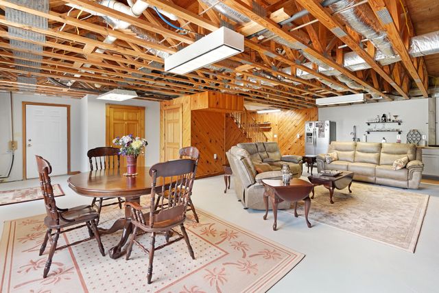 5320 Old Franklin, Glade Hill, VA 24092