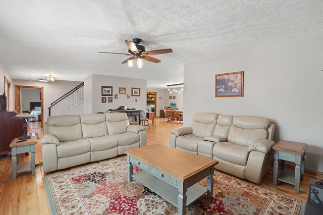 5320 Old Franklin, Glade Hill, VA 24092