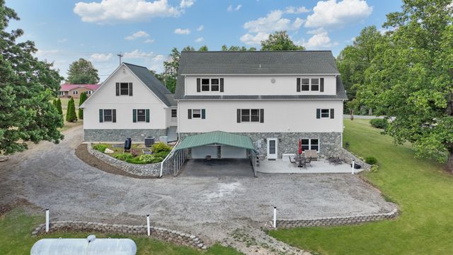 5320 Old Franklin, Glade Hill, VA 24092