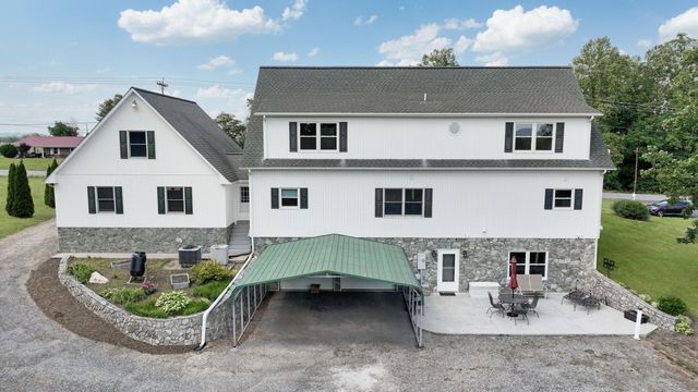5320 Old Franklin, Glade Hill, VA 24092