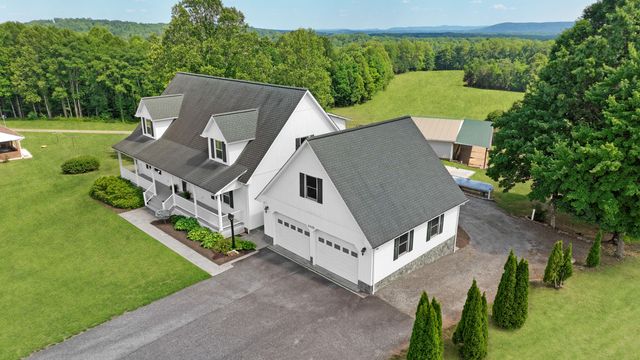 5320 Old Franklin, Glade Hill, VA 24092