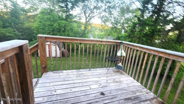 365 Robertsville Rd, Oak Ridge, TN 37830