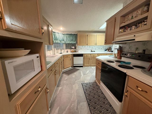 11055 SE Federal Hwy 38 Highway Lot, Hobe Sound, FL 33455
