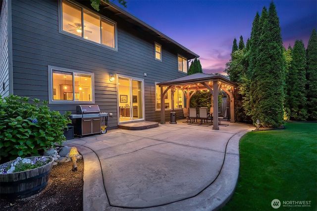23889 Fairfax Street, Black Diamond, WA 98010