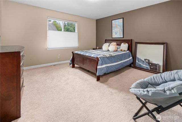 23889 Fairfax Street, Black Diamond, WA 98010