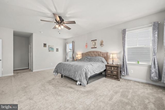 216 LEHIGH DR, Winchester, VA 22602