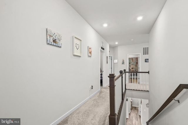 216 LEHIGH DR, Winchester, VA 22602