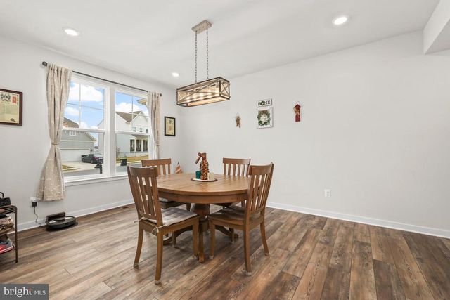 216 LEHIGH DR, Winchester, VA 22602