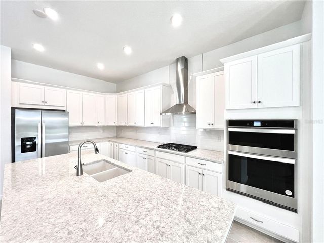 2116 CELEBRATION BOULEVARD, Celebration, FL 34747