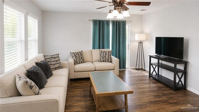 2716 N 39th Street, Mcallen, TX 78501