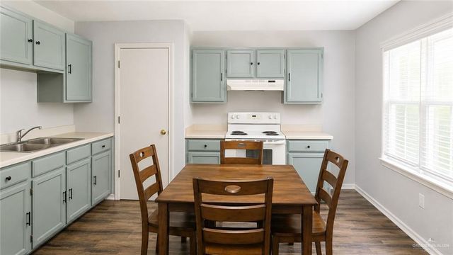 2716 N 39th Street, Mcallen, TX 78501