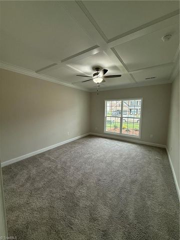 1457 Dappledown Street 65, Kernersville, NC 27284