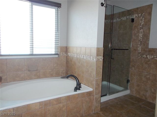 1506 Champagne Circle, Las Vegas, NV 89119