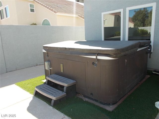 1506 Champagne Circle, Las Vegas, NV 89119