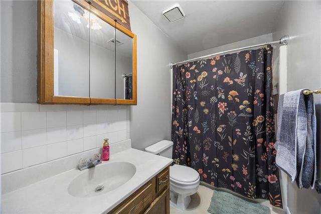 1408 Crawford Street, Fredonia, KS 66736