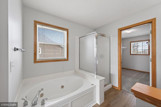 18017 68th Avenue N, Maple Grove, MN 55311