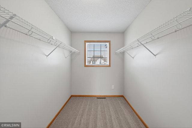 18017 68th Avenue N, Maple Grove, MN 55311