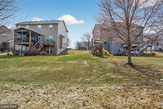 18017 68th Avenue N, Maple Grove, MN 55311