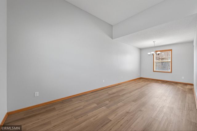 18017 68th Avenue N, Maple Grove, MN 55311