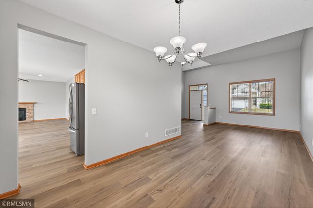 18017 68th Avenue N, Maple Grove, MN 55311