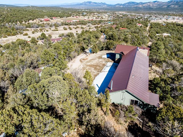 18 Calle Del Caballo NE, Sandia Park, NM 87047