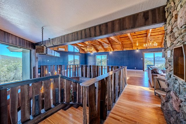 18 Calle Del Caballo NE, Sandia Park, NM 87047