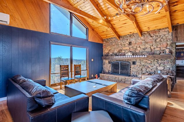 18 Calle Del Caballo NE, Sandia Park, NM 87047