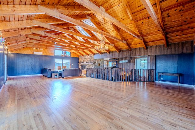 18 Calle Del Caballo NE, Sandia Park, NM 87047