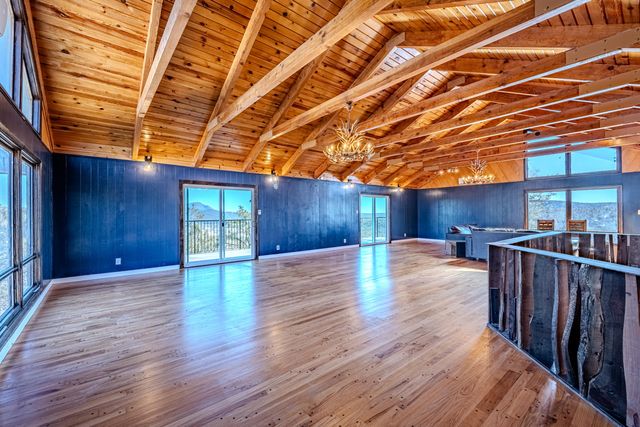 18 Calle Del Caballo NE, Sandia Park, NM 87047