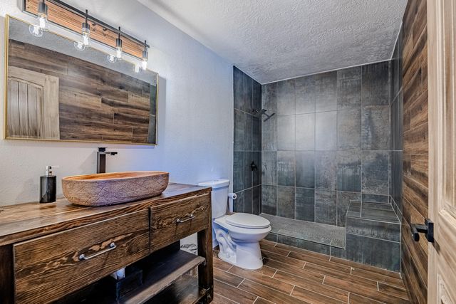 18 Calle Del Caballo NE, Sandia Park, NM 87047