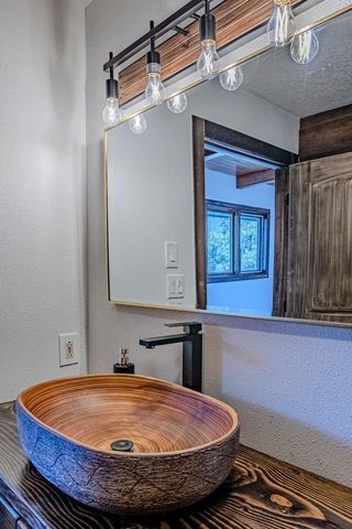 18 Calle Del Caballo NE, Sandia Park, NM 87047