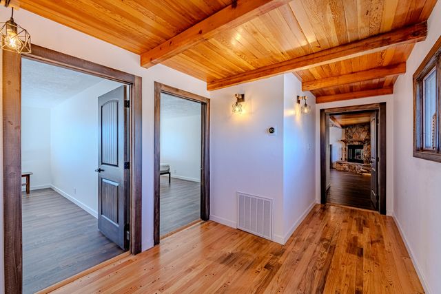 18 Calle Del Caballo NE, Sandia Park, NM 87047