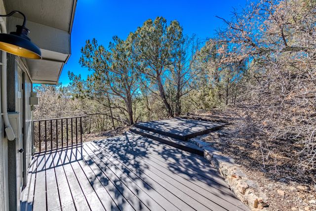 18 Calle Del Caballo NE, Sandia Park, NM 87047