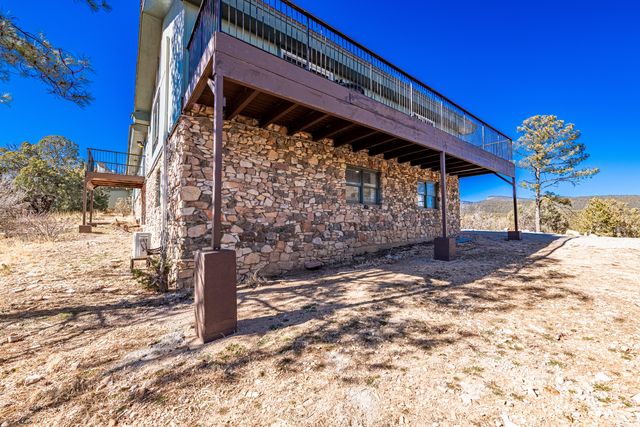 18 Calle Del Caballo NE, Sandia Park, NM 87047