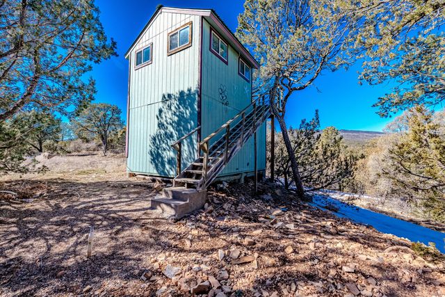 18 Calle Del Caballo NE, Sandia Park, NM 87047