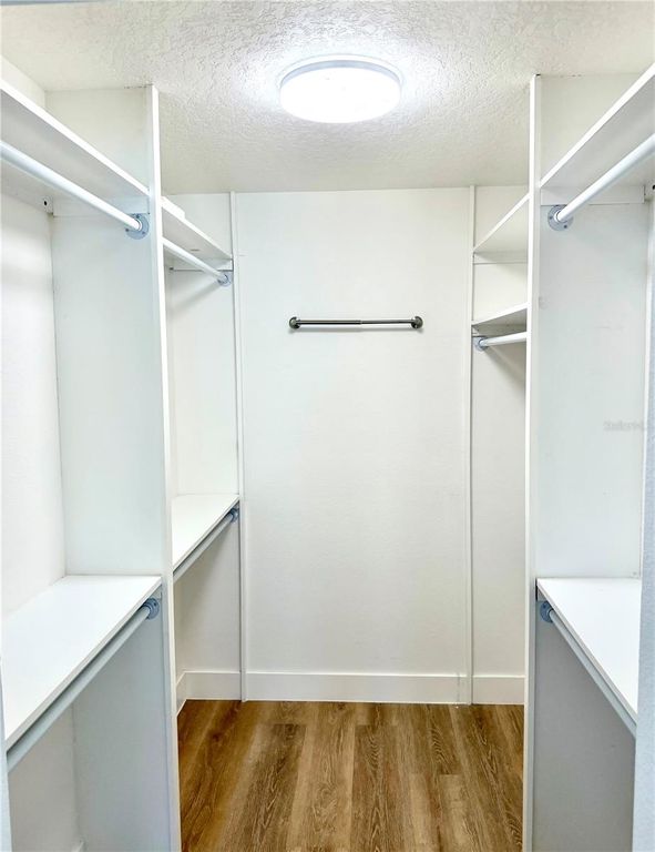 Image 9 of property listing at 1325 MOLLIE ROAD, Daytona Beach, FL 32114