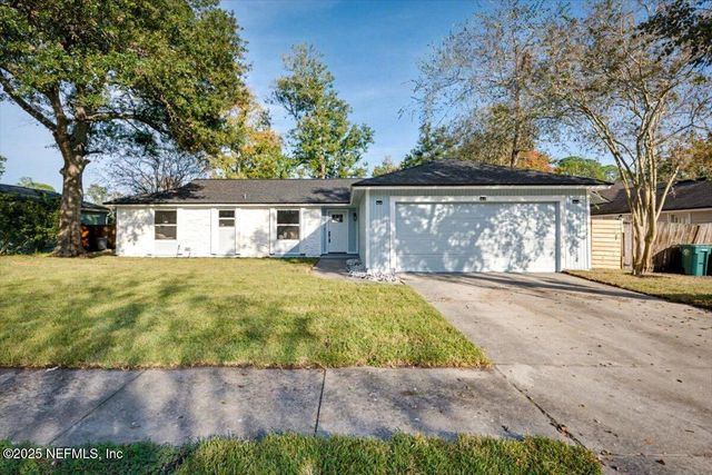 10437 DOCKSIDER Drive E, Jacksonville, FL 32257