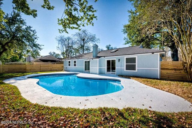 10437 DOCKSIDER Drive E, Jacksonville, FL 32257