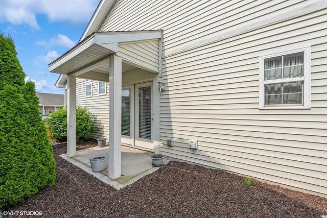 116 Summertree Drive, Porter, IN 46304