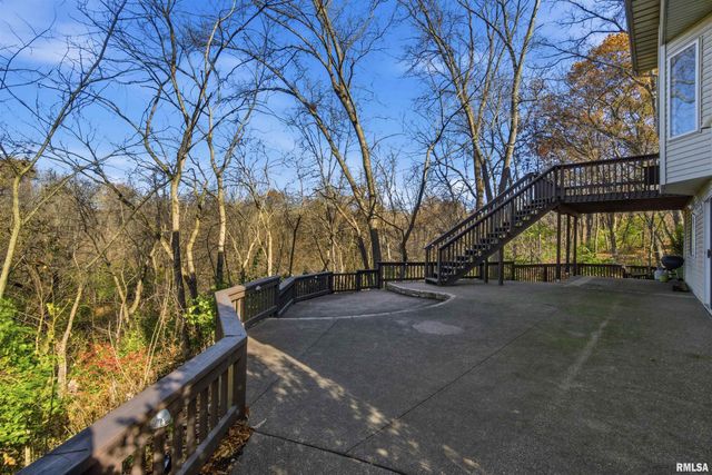 5945 W RIDGECREST Drive, Peoria, IL 61615