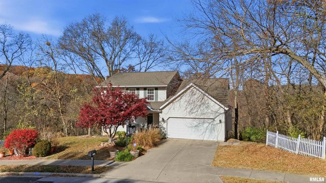 5945 W RIDGECREST Drive, Peoria, IL 61615