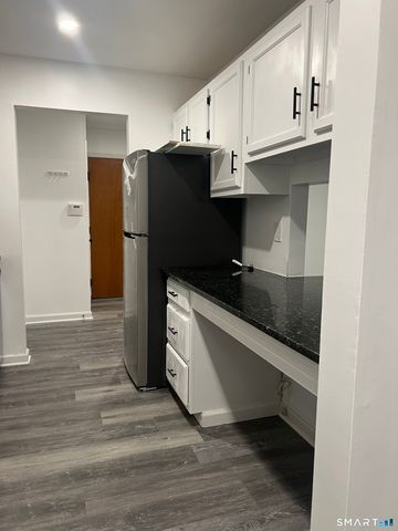 3004 Madison Avenue B, Bridgeport, CT 06606