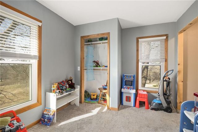 9133 SE 40th Road, St Joseph, MO 64507